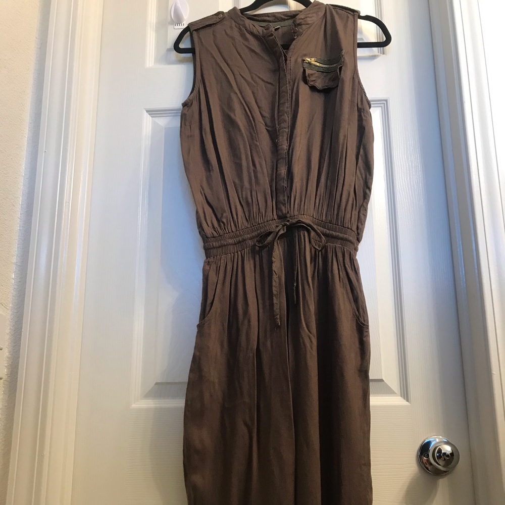 Jump suit